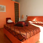 Flamini Domus Charming Suites